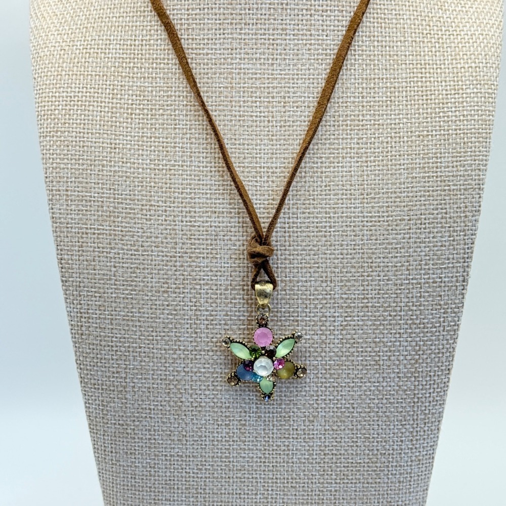 Y2K Boho Flower Pendant Fairy Necklace Suede‎ Cord  Rhinestone Adjustable Length - Picture 2 of 3